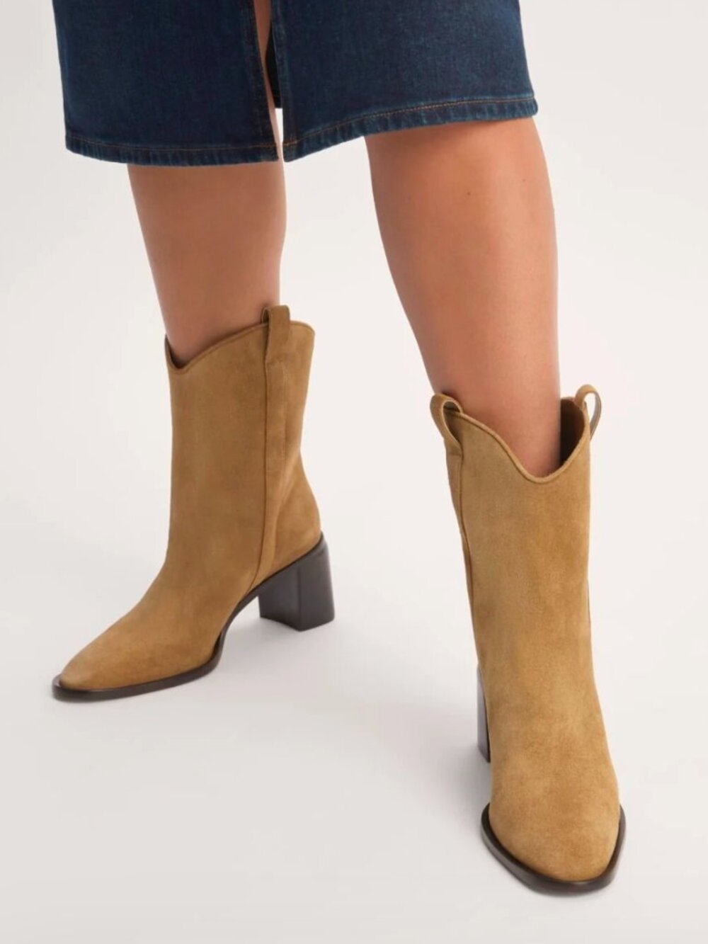 Everlane Outlaw Boot Sand Suede Women's Sizes NEW in BOX - Picture 2 of 16
